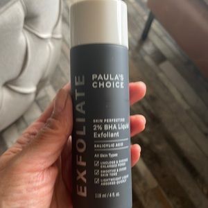 Brand new Paula’s Choice 2% BHA Liquid Exfoliant in the 4 fL ounce size.